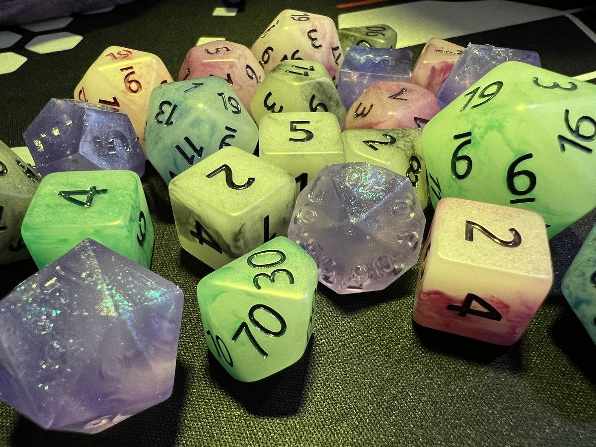 We’re in a scary forest. Feel like a fight is comin’! We need moral support so please join us on Twitch.tv/fracturedroll cuz we are LIVE!! #ttrpg #DnD #actualplay #dicehoard