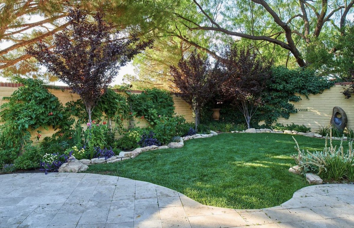 Godesigns_GO's tweet photo. Creating environments that feel special. Our clients request was to create a space for entertaining friends and family. 

#GodesignsMakingCustomComfortable #ElPaso #NewMexico #Design #architecture #landscape #custombuild #landscapedesign #Texas https://t.co/IBrpNgGWr2