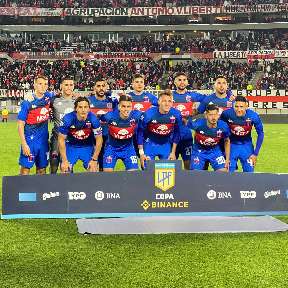 NoticiasTigre's tweet photo. GRACIAS JUGADORES
GRACIAS DIEGO MARTÍNEZ
GRACIAS CUERPO TÉCNICO 

POR EL FÚTBOL QUE JUEGAN
POR LA GARRA Y EL CORAZÓN 

#TIGRE DE MI VIDAAA

ESTAMOS EN LA SEMIFINAL!!!

¡DALE MATADOR! 🔵🔴🔵 https://t.co/mCpdJIiGGU