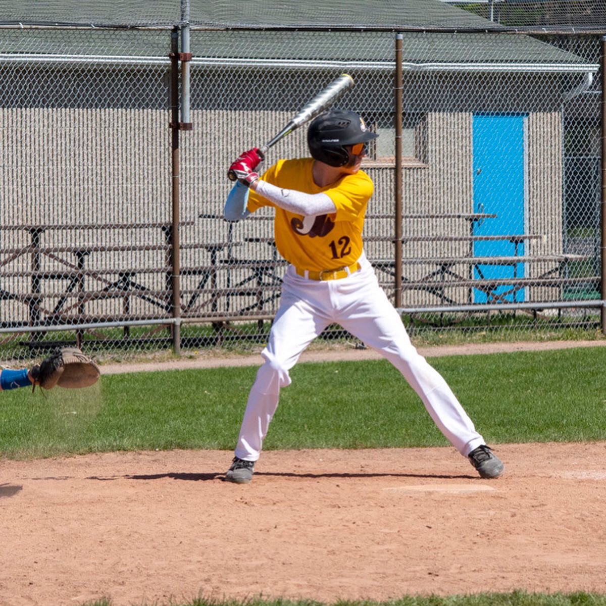 MHSExpos's tweet photo. Big come from behind win over @SouthCarletonHS Storm in @NCSSAASports Tier 1 play. Strong pitching from the team of Strickey &amp; O’Connor and a team batting average of .414 has the the boys currently in 1st in the highly contested Western League. #LetsGoExpos https://t.co/jsIUB5sz3V