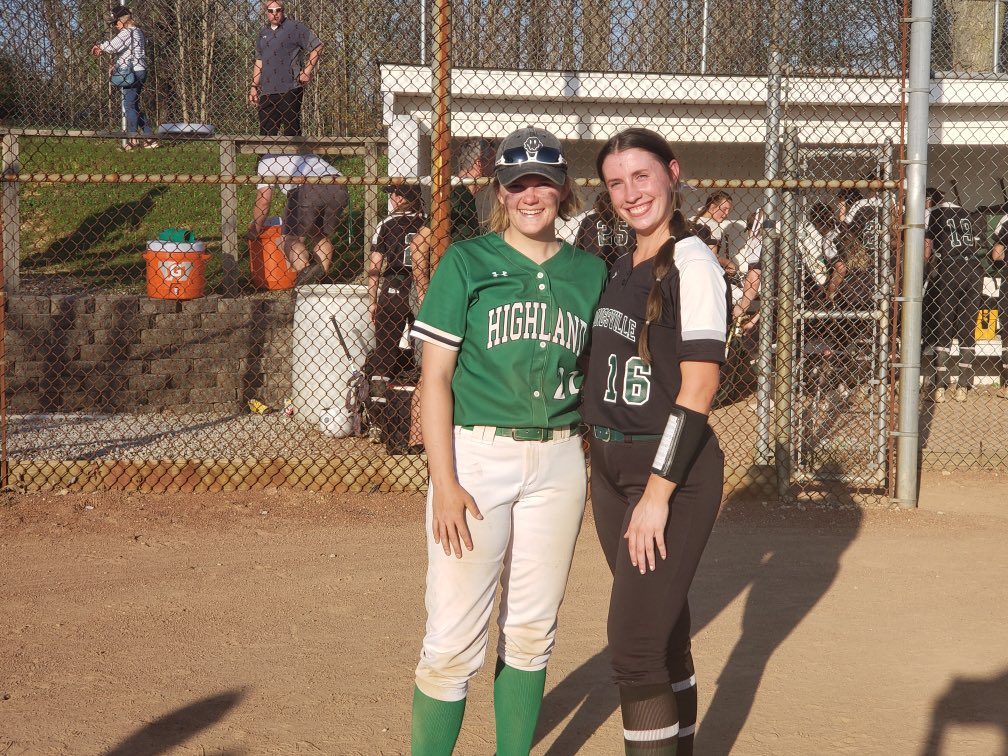 Nail-biter game today against Highland but managed to pull it all together at the end to win Sectionals! Got to play against former teammate <a href="/EHetkey/">Emma Hetkey</a> and future teammate <a href="/Steinbacher2022/">Kennedy Steinbacher</a> . Both did an amazing job today!! Super excited for the semi-finals Monday! <a href="/SHSmustangsSB/">Strongsville Softball</a>