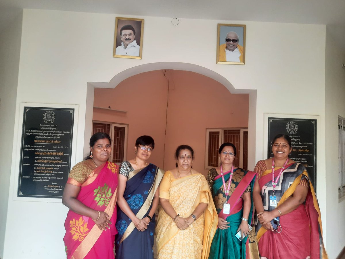 NaduFor's tweet photo. TNSCW Chairperson with @bharathiyar_university  professors#districtcollector #dsw #dgp #cop #sp https://t.co/tdIURZVWqB