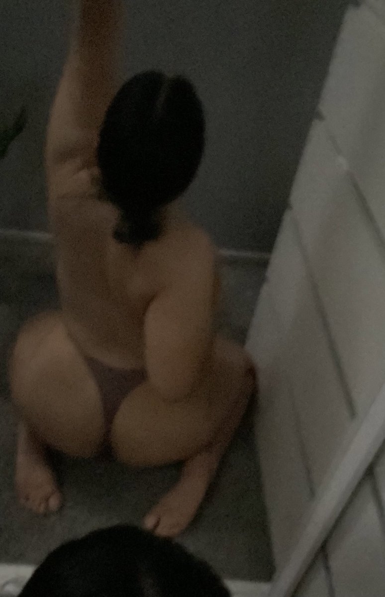 laxicatoxica's tweet photo. not new to nsfw just want more 
moots ♡

۵ 21 yrs old
۵ latina
۵ horny 24/7
۵ heterosexual 
۵ part time whore 
۵ coffee addict 
۵ dms open if u ever wanna chat <3

↻/♡ to be moots https://t.co/Q7gkKrhayC