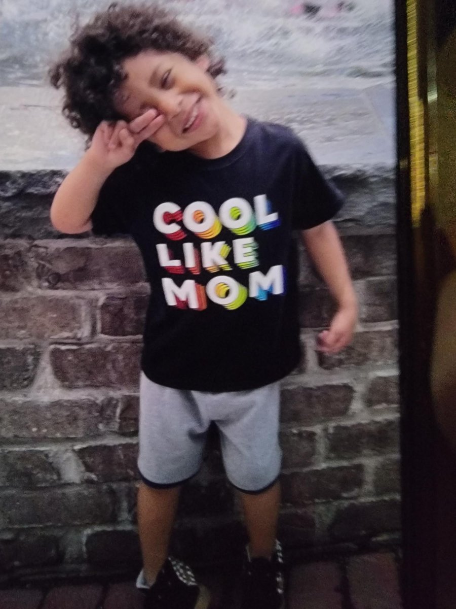 Pf_Police's tweet image. We are looking for a Mateo (pictured below), a 4-year-old child who left his home approx. one hour ago near Grand Ave. Pkwy. &amp;amp; Pflugerville Pkwy. He's 40 in tall, weighs 36-40 lbs, and was last seen wearing no shirt, grey pants and white shoes. If you see him, please call 911.