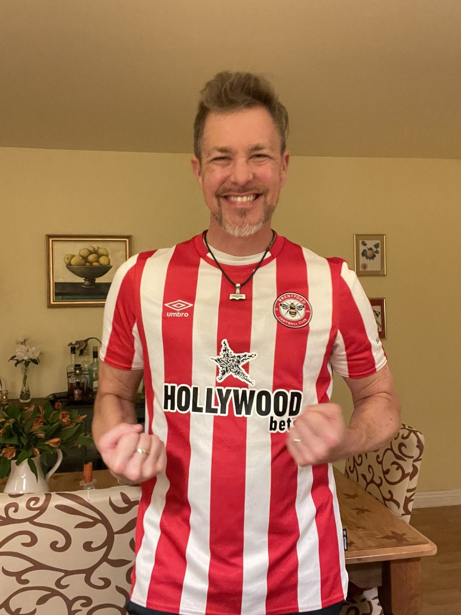 Christopher Foster tweet media