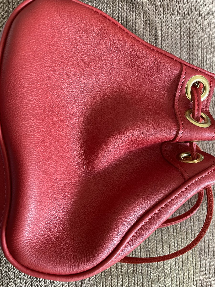 jalouhar's tweet photo. @elwshop Challenge accepted #leathercraftchallenge #ewlshop #ChallengeAccepted #diycrafter https://t.co/VQc6Dv5Bkg