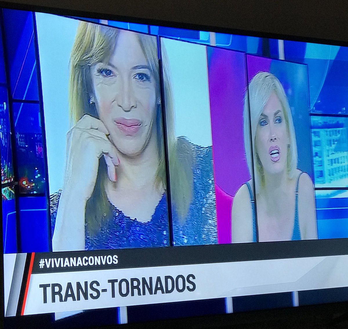 barbaradirocco_'s tweet photo. Dice no ser transfobica porque lizy fue su peluquera. 
Mientras tanto el programa entero se llamó “transTornados”… https://t.co/huCtNslvLq