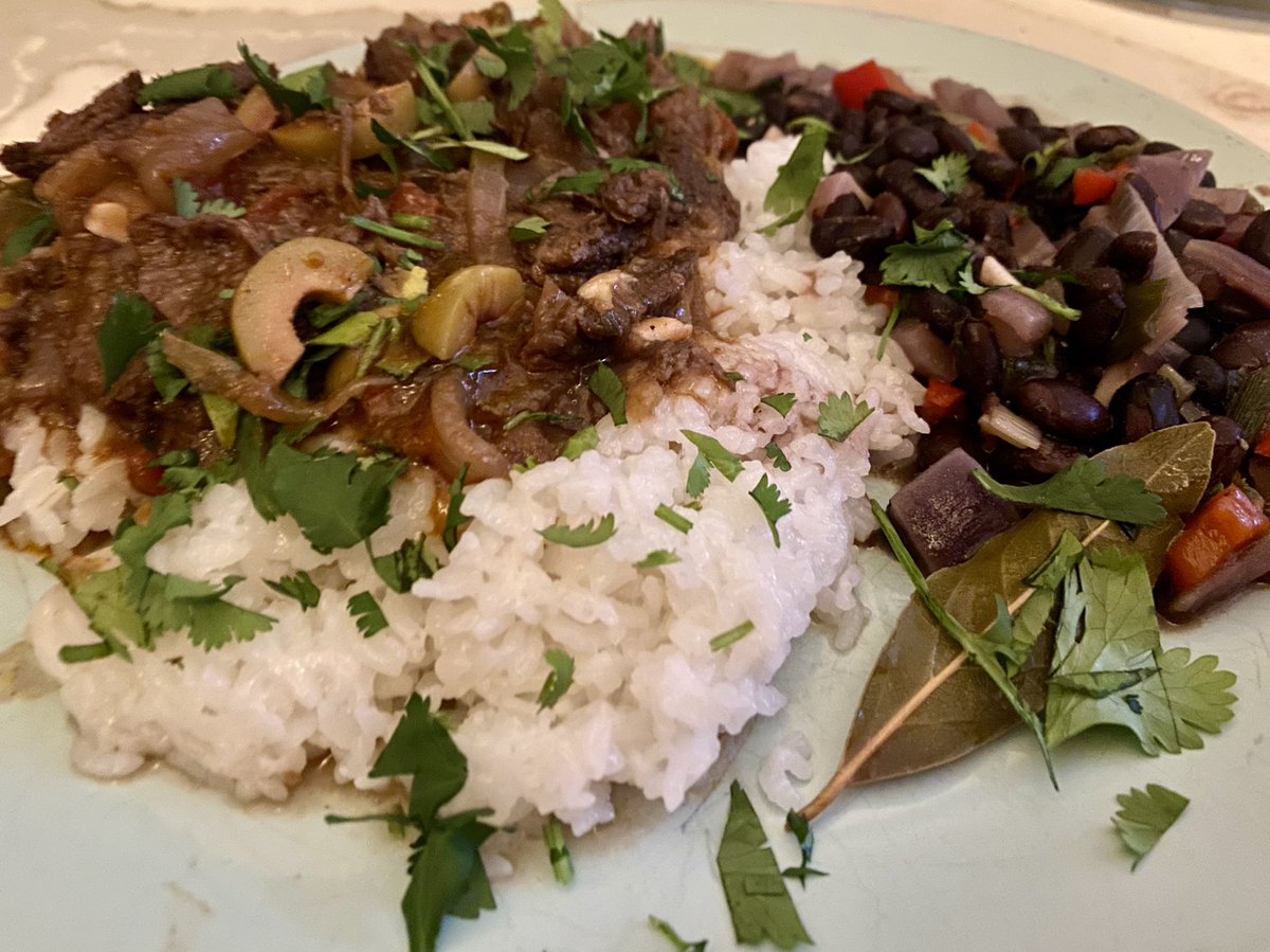 DJRyanJones's tweet photo. Ropa Vieja with Cuban black beans. Delicious. #ChefJones ๐จ๐ปโ๐ณ https://t.co/tVOuFgPOW1