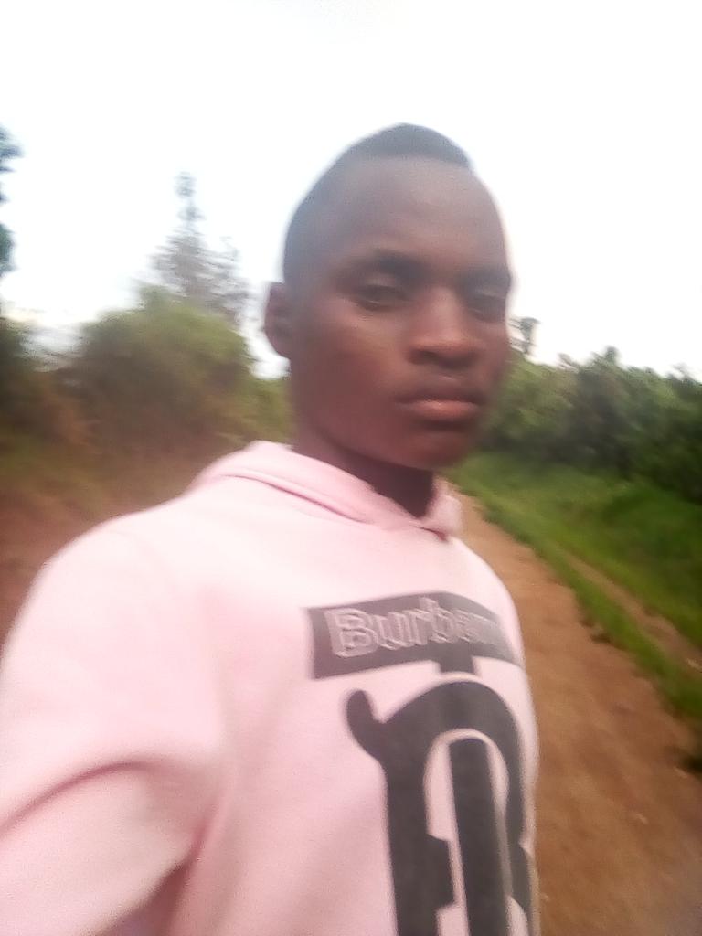 Bonny_Lats_'s tweet photo. @978KazoFM @RurekyeraG @KatusiimeCarol5 Bønny Lats Æffïçïål representing mikyerere kabwohe sheema
Regards to
Hosea J Øfficial
Johnson clerks
@zineikoraug9
@innocent_Mugi 
@MosesArinaitwe8 
@KamaraRichard13 
@georgeramcrooz1 
@zineikora256 
@GilbertAyesiga2 
@juddaah___ 
@ https://t.co/UvO2GyHPzx
