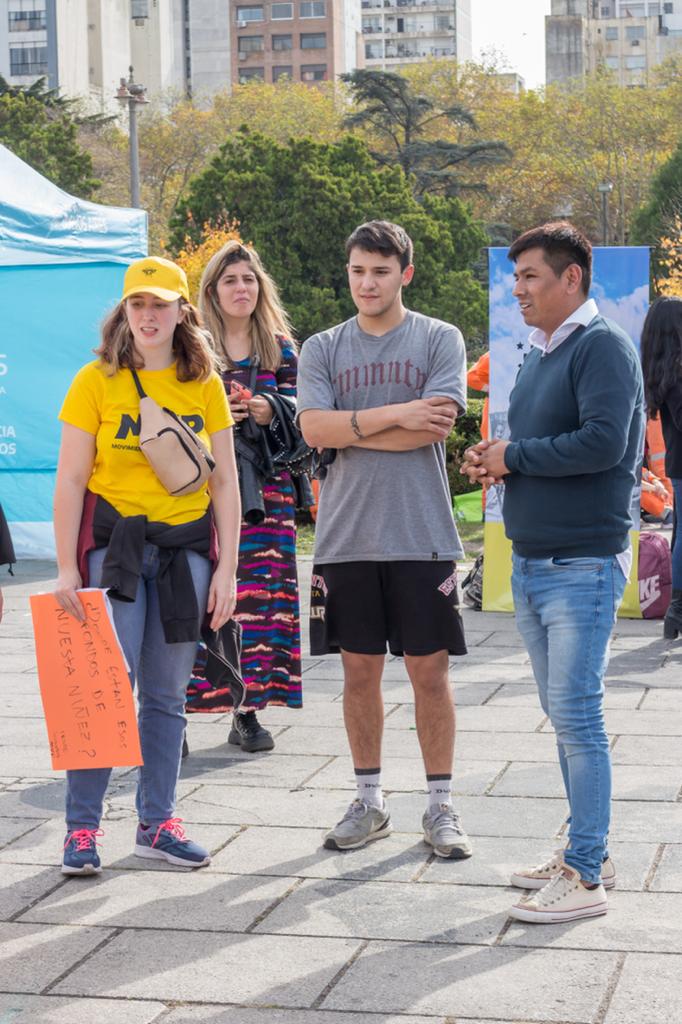 MUPLaPlata's tweet photo. Desde #FrenteDeJuventud convocamos a realizar la jornada nacional de #niñeces y #adolescencia, junto a orgs. del @FrenteDeTodos.
Con acompañamiento de concejal@s y diputad@s de #LaPlata reclamamos al Municipio macrista de Garro porque #LaNiñezEsHoy.
#MUPPresente #MUPConTodos https://t.co/zmZ3knSYvN