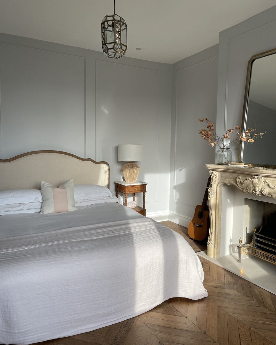 Dorothy_Perkins's tweet photo. There are two types of people… either you’re obsessed with interiors or you’re obsessed with interiors 😍

Tag someone who gets it 👇🏼

#DPLoves #dorothyperkins #interiorinspo #dreamhome #moderninterior #neutralinterior https://t.co/21jF92PW7W