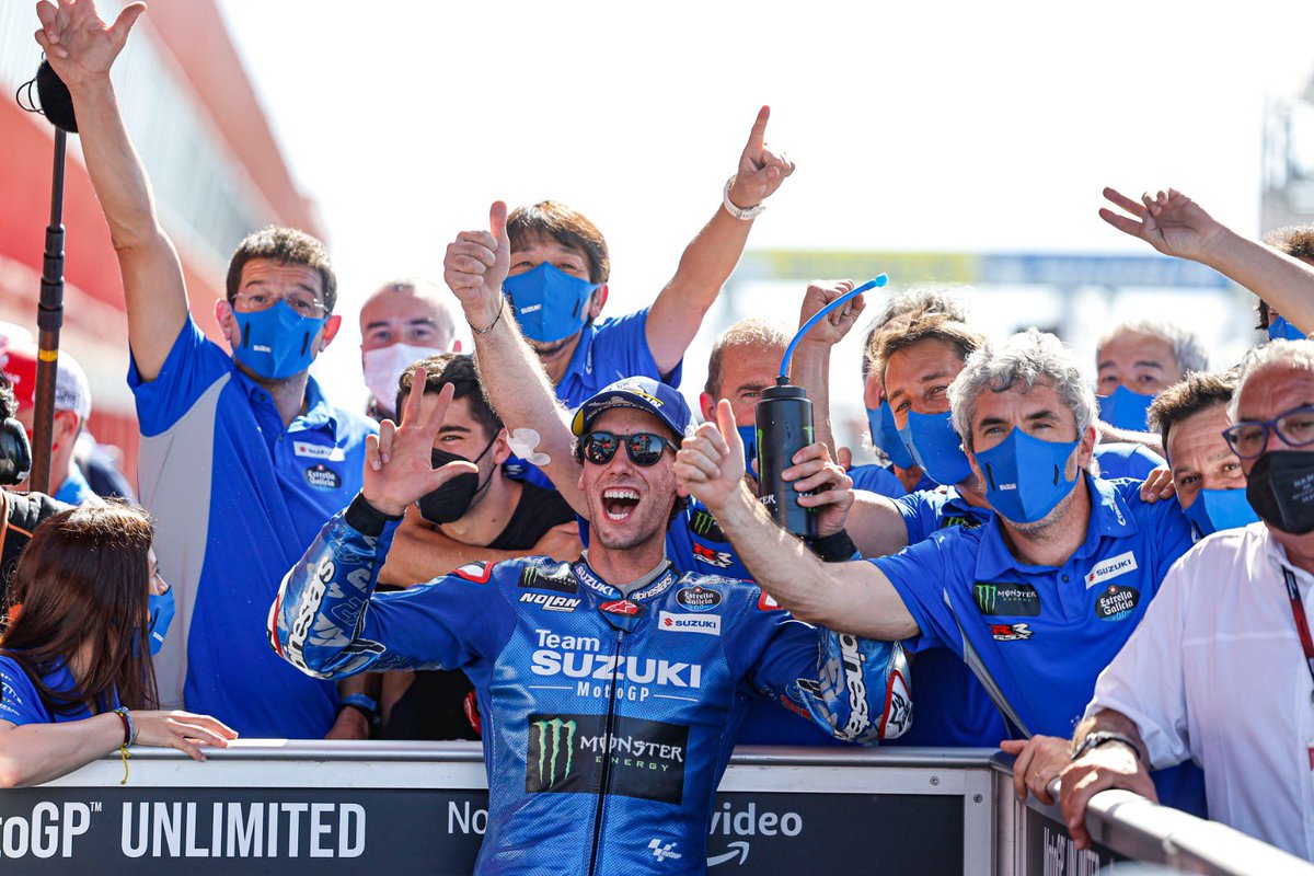 Rins42's tweet photo. 💙 @suzukimotogp https://t.co/u4X1NN17tB