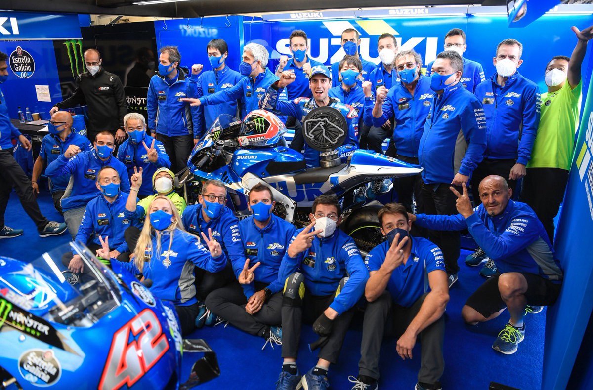 Rins42's tweet photo. 💙 @suzukimotogp https://t.co/u4X1NN17tB