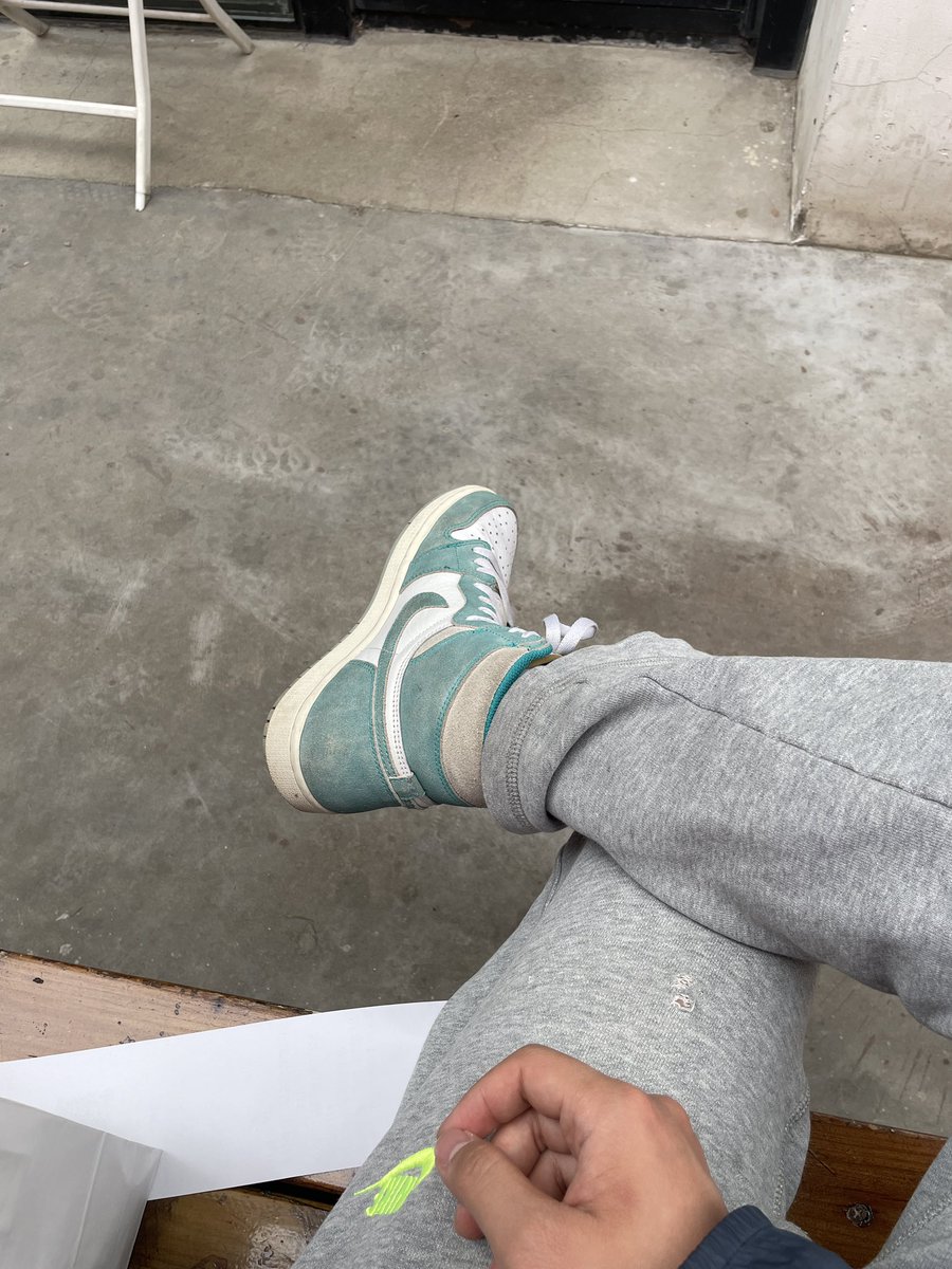 Dr. 举鸣 tweet media