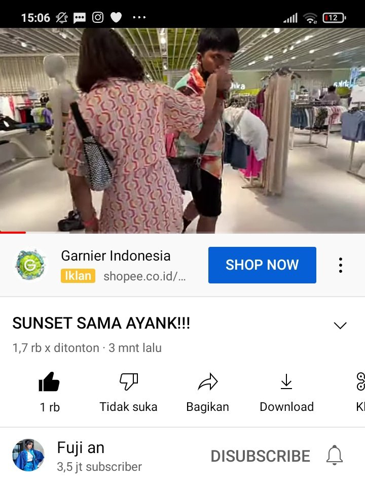 Nathan202115's tweet photo. Tolong tonton vlog terbaru fuji #TerlaluBucin nya thoriq halilintar terancam dipenjara #ayankbucin https://t.co/hHspm37noY