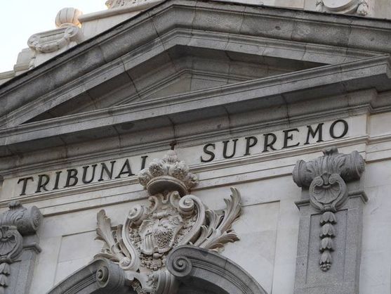 RedLaboris's tweet photo. Los límites del Tribunal Supremo a la prohibición de despedir https://t.co/FgcbhpvPYO https://t.co/xCVdlvJS5F