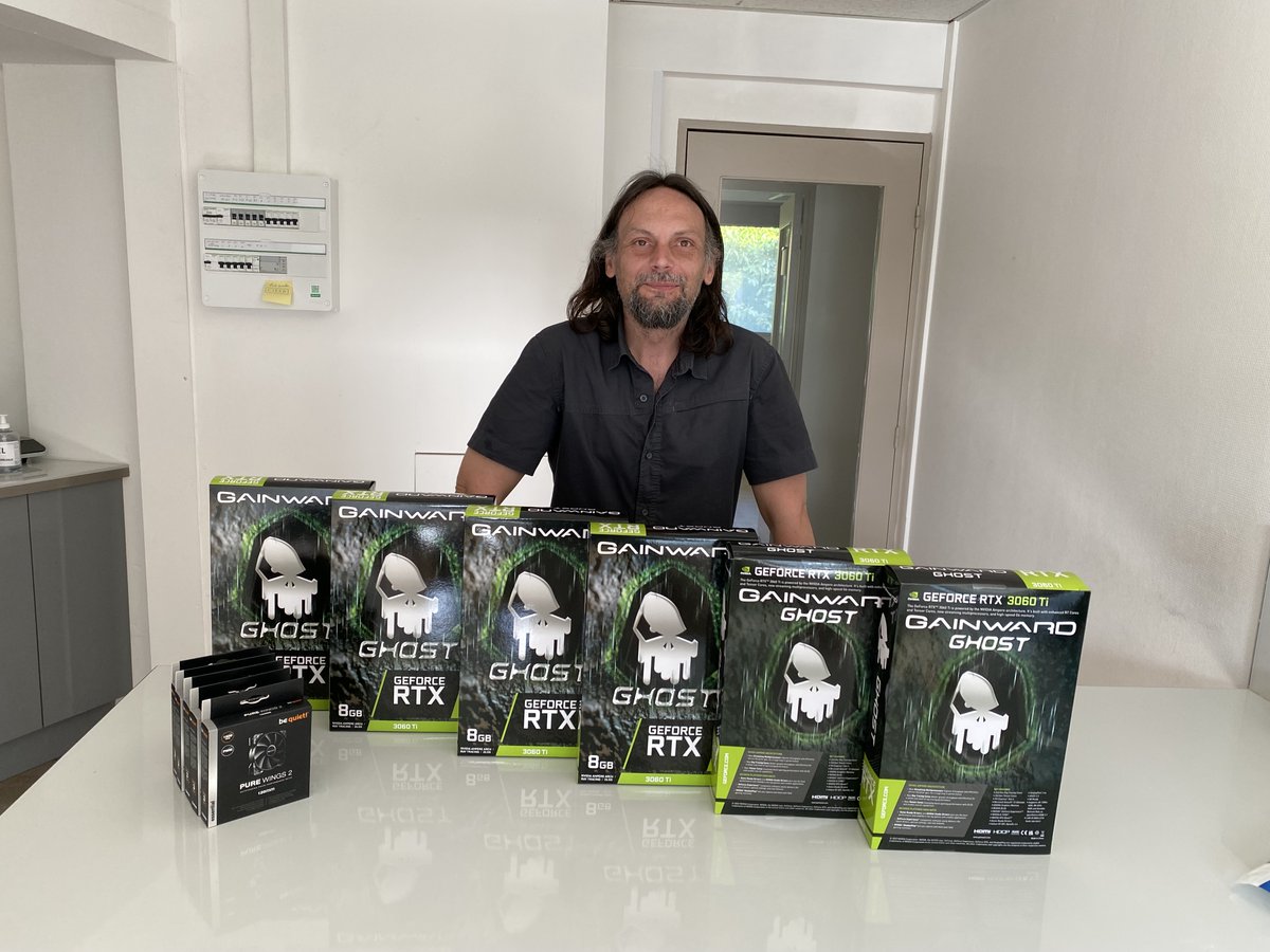 MHP_Amiens's tweet photo. Réception des cartes RTX 3060TI 8GB pour la vente d'un rig pour un client ! #crypto #mining #rig #rtx https://t.co/XghNW6yqI8