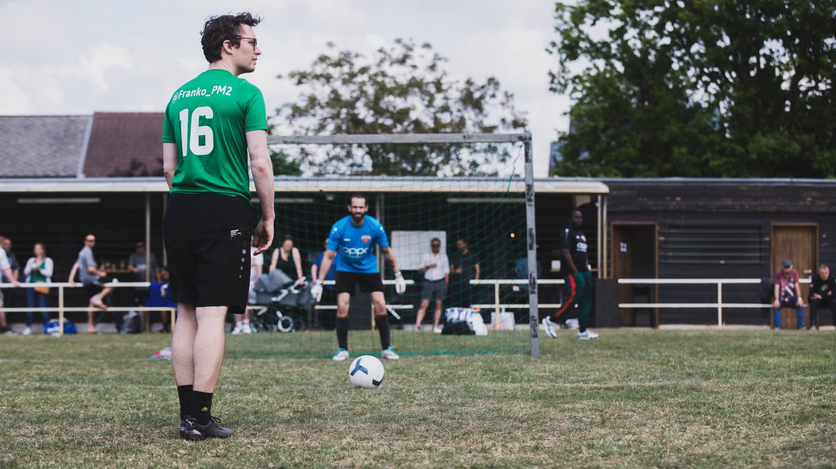 He knew already. #twittervoetbal