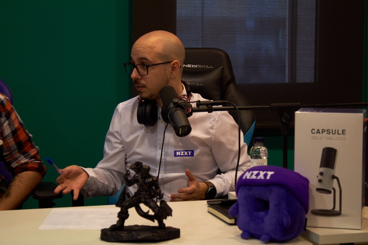 MarcR0SS's tweet photo. Algunas de las fotos que nos hizo @iamSairaJerjes este fin de semana en el torneo de League of Legends de @O4Aproject en el CAR de @HeronEsports. https://t.co/ScFlFnIafD