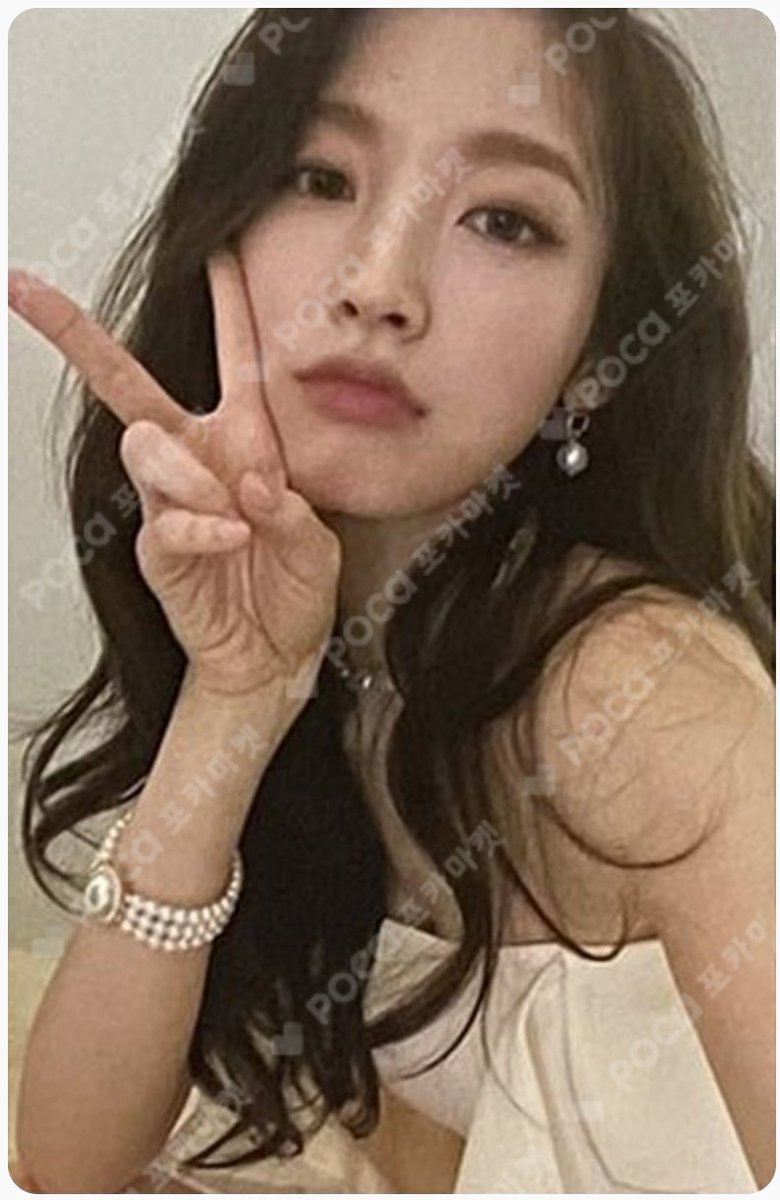 _hansoli's tweet photo. 오마이걸 포카 양도 받아요! 리얼러브 한정판 아린 포카 받아요

최대한 싸게,일괄로 받아요!편하게 뎀 주세요~(답장 늦으면 댓글남겨주세요)

아린 지호 승희 유빈 유아 효정 미미 옴걸 릴럽 https://t.co/Nvb9GgtQ5a
