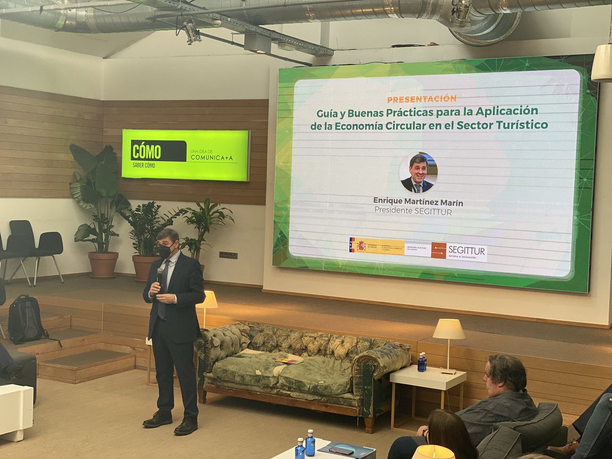 El presidente <a href="/SEGITTUR/">SEGITTUR</a> <a href="/enriquemmarin/">Enrique Martínez</a> destaca la necesidad de tomar conciencia sobre la #economiacircular circular para conseguir un turismo más sostenible durante la presentación de la guía para la aplicación de la economía circular en el sector turístico.