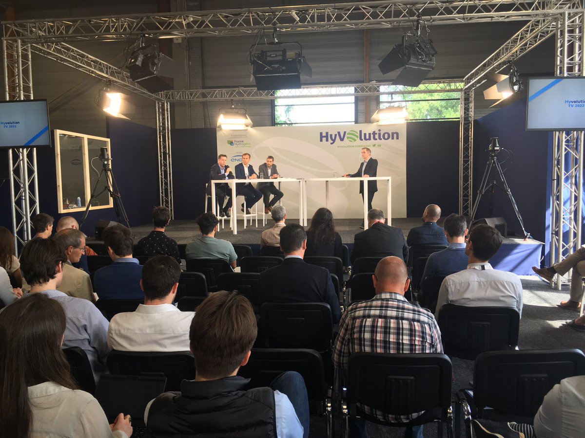 axelera_pole's tweet photo. [#HyPSTERproject 💧on #HYVOLUTION] What is the potential of renewable #hydrogen underground storage in Europe ? @Storengy presents the progress of HyPSTER, and the importance of replication in the EU. https://t.co/nBh0k3eTkA