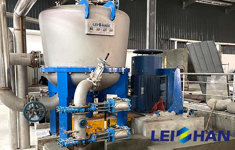 Qinqin66350056's tweet image. Leizhan FQJ series light impurity separator is an advanced coarse screening treatment equipment.
For more details and price,welcome click here:drumpulper.com/light-impurity…
#lightimpurityseparator #Wastepaperpulp #Screeningequipment