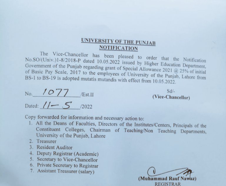 PU_OfficialPK's tweet photo. Congratulations to all the employees and faculty.

Vice-Chancellor @DrNiazAhmadSI has been pleased to opt HED notification to grant special allowance 2021 @ 25% of initial basic Pay Scale, 2017 to the employees of University of the Punjab, Lahore from BS-1 to BS-19. https://t.co/4Jh7fxptXQ
