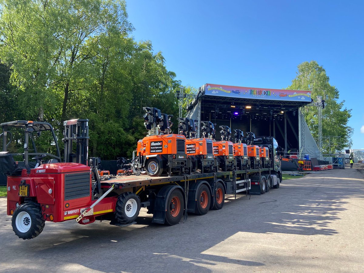 illumin8lights's tweet photo. What a weekend for a festival! ๐
Easy set-up using our own Illumin8 trucks with on-board moffett to unload.
#festivals2022 #festivalfeeling #sunshine #towerlight #ledlights #eventprofs #events #eventsindustry #fullservice https://t.co/sRF2P7jiDC
