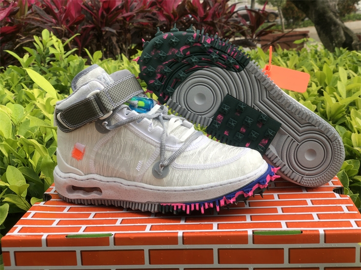 DaisySacai's tweet photo. WhatsApp: +84 792795002
#sneakeroutfits #outfits #offwhitexnike  #airforce1 #offwhitexnikeairforce1 #offwhitesneaker https://t.co/agvSCImntq