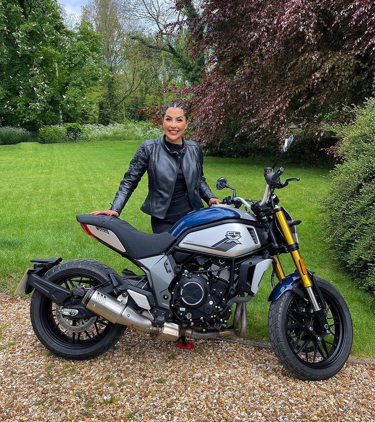 cfmotouk's tweet photo. We've had Instagram sensation @_rubyrides_ enjoying the CFMOTO 700CLX for a few weeks now and she's been VERY impressed! Watch out for more content...
#motorcycles #700CLX #rubyrides #motorcycle #cfmoto https://t.co/UxOM1VtSIA