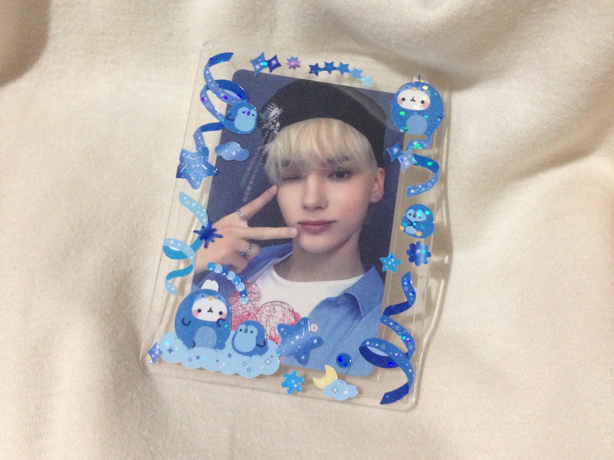 ꒰ #bmgmails ꒱

yey the deco toploader arrive safely and it's so pretty seller is so nice tysm <a href="/ellestdio/">ELLE STUDIO</a> my bahay na si hyuka <333

#from_ellestudio