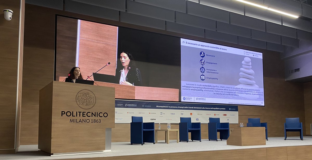 Fondamentale il ruolo della Direzione #HR, a cui si richiede una funzione guida per portare l’organizzazione a un modello di lavoro “#sostenibile”, che metta al centro il benessere dei lavoratori, il loro coinvolgimento e la loro impiegabilità #OHR22 <a href="/maurmarty/">Martina Mauri</a>
