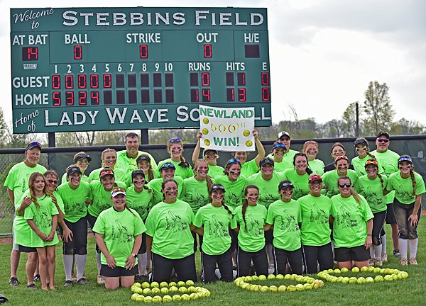 PressProsMag's tweet photo. Green (Wave) With Envy: Greenville, Newland Reach Milestone .https://t.co/spRxYOLYQK https://t.co/jXcibCOe08