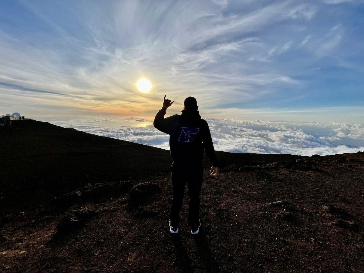 10,000 feet up baby! <a href="/genooo/"></a>
