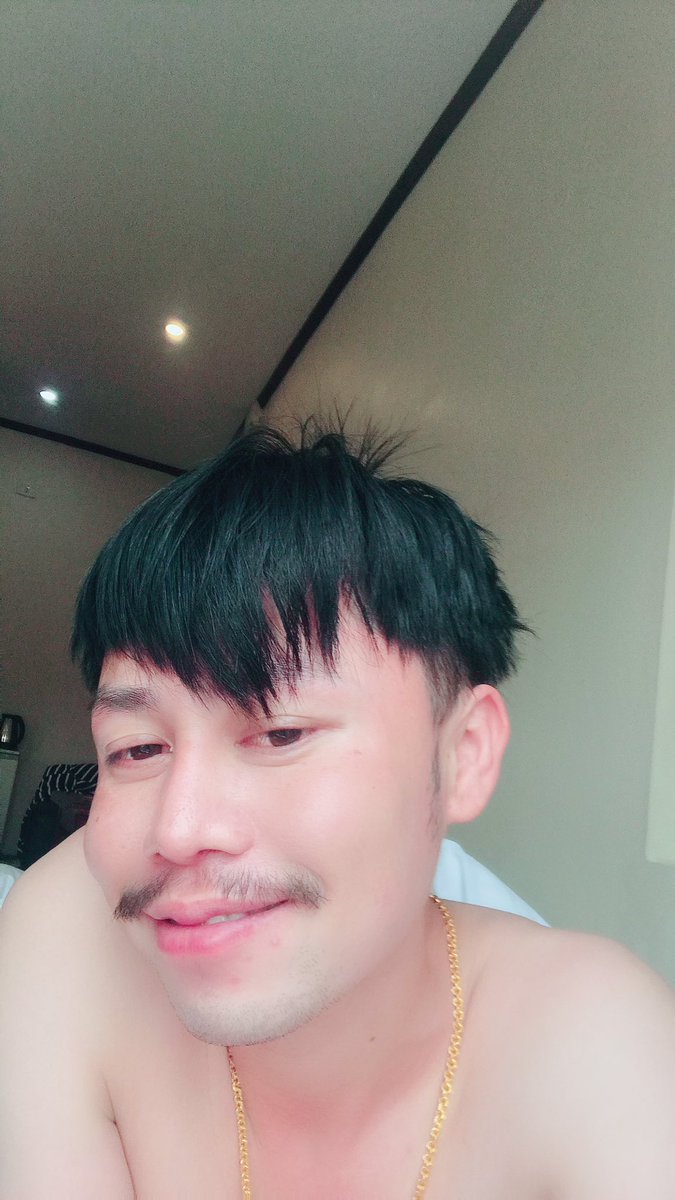 OPay1995's tweet photo. ສະພາບຕອນນຕື່ນນອນນນ💃💃💃 https://t.co/PyEmJo5cdr