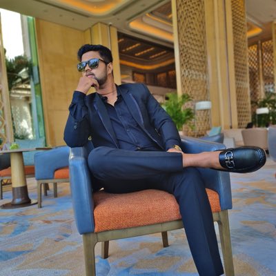 iamchamuditha's tweet photo. #NewProfilePic https://t.co/TaPIZwY76Q
