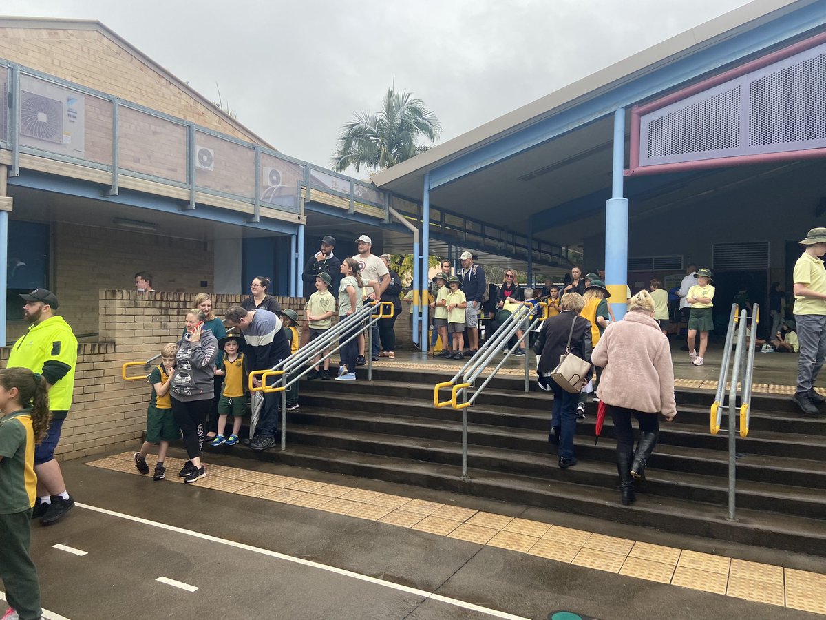 Andrew Hooper tweet media