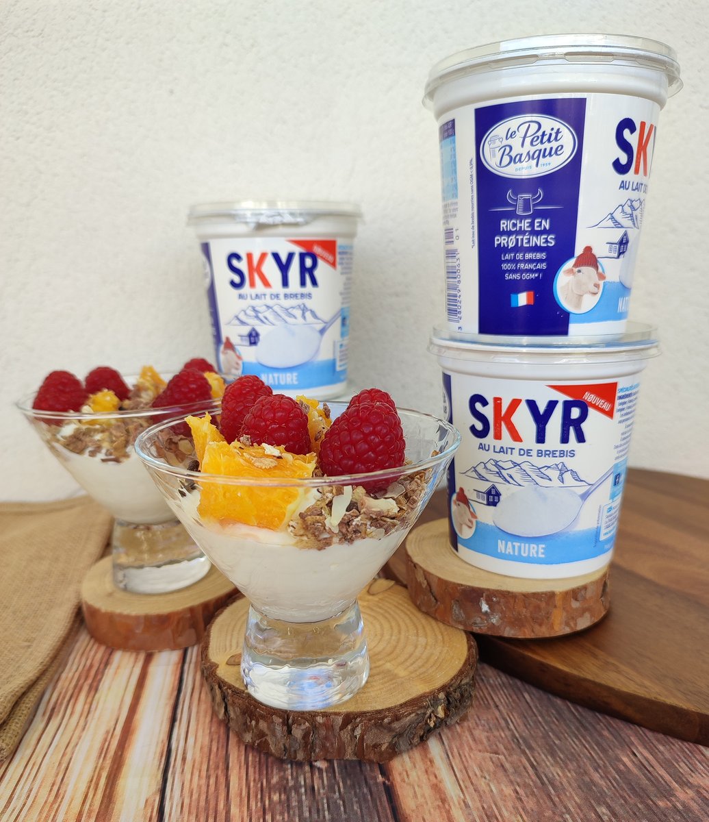 papillonmyosoti's tweet photo. Ma sélection de produits laitiers du moment.
Billet de blog disponible par ici : https://t.co/WMKfw63vrm
#malo #yaourtmalo #lepetitbasque #grandeurnature #bio #biologique #alimentbio #yaourt #jeudiphoto #JeudiConfession #madeinfrance #fromfrance #bretagne
@djamela_verley https://t.co/yD76ifFDcH