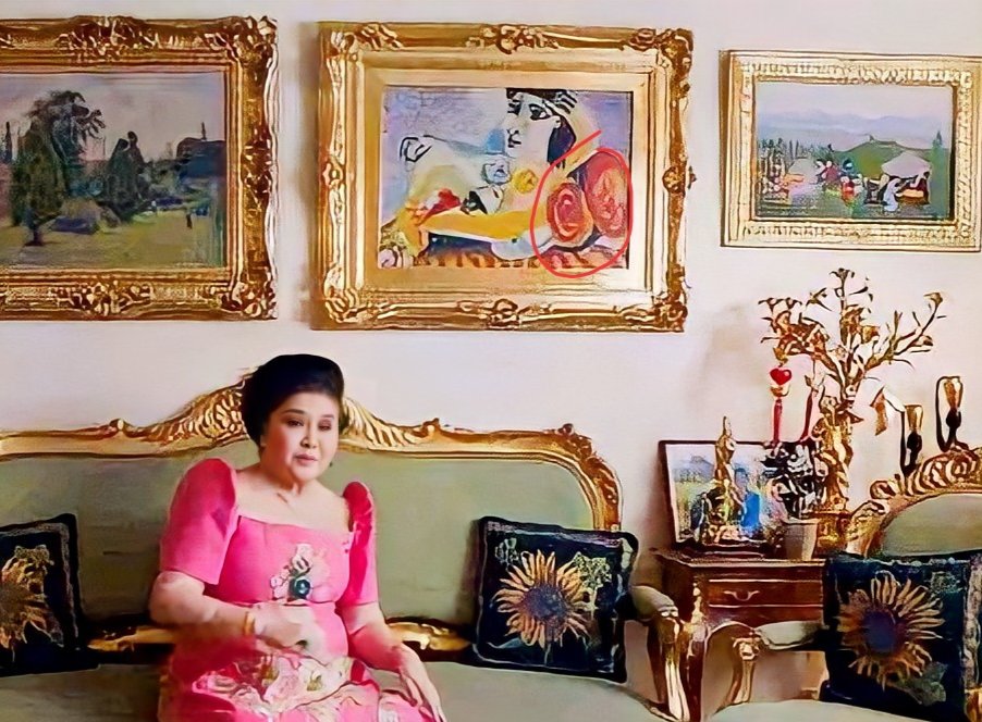 unfazeddddd's tweet photo. @Ruro1216 @Tweetoti and kong ito ung pagbabasehan mag kaiba ung isa parang may ilong tas bibig tas ung black sa may baba ung nawawala di dikit ung kay imelda dikit https://t.co/6dg8LIpvGR
