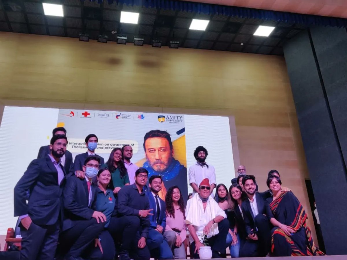 events_showcase's tweet photo. Glimpses from our blood donation camp yesterday at Amity university with Thalassemics India's ambassador: @bindasbhidu 🙌🏾

#awareness #thalassemia #camp #thalassemiaawareness #indianmovement #india #worldthalassemiaday #ngo #showcaseevents #hybridevents #musicfestival https://t.co/FyXWXepCQw