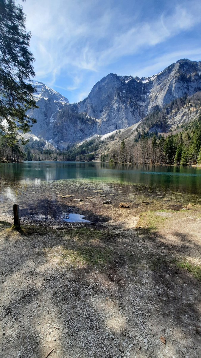 wanderbar am Hinteren Langbathsee/Salzkammergut   #österreichistschön #naturverliebt
#austriaisbeuatiful
#Austria #hiking pic.x.com/XWiIwjxYgQ