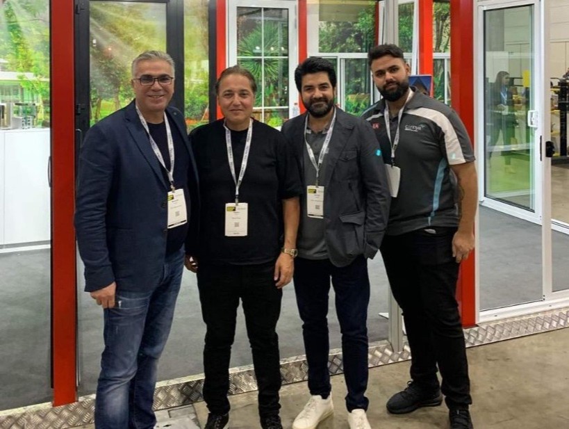 DesignBUILDexpo's tweet photo. Considering on getting new durable aluminium and doors?

Head over to stand H14 to see Australian made windows and doors!

#DesignBUILD #DesignBUILDReimagined #EkinAluminum #thermallybroken https://t.co/1lMmAvuK9V