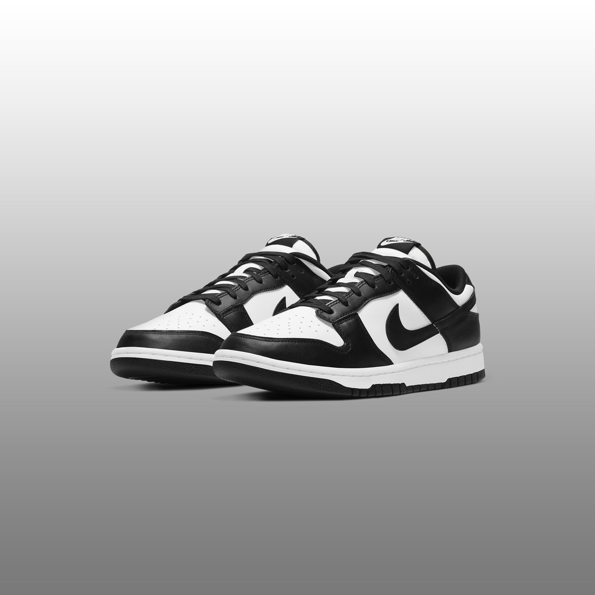PM_Beats_SA's tweet photo. @mlota_azola I don't want money 😭😭😭 I want kicks. Kopa le nzanemeng https://t.co/76TZrhKE3E