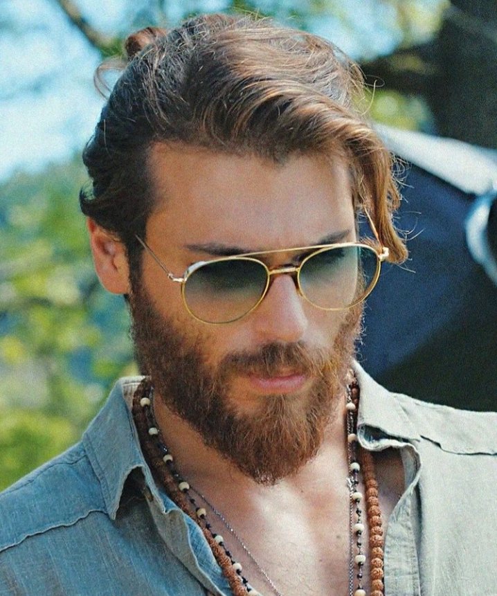 Buenos días.  🌬🍀

#CanYaman♡