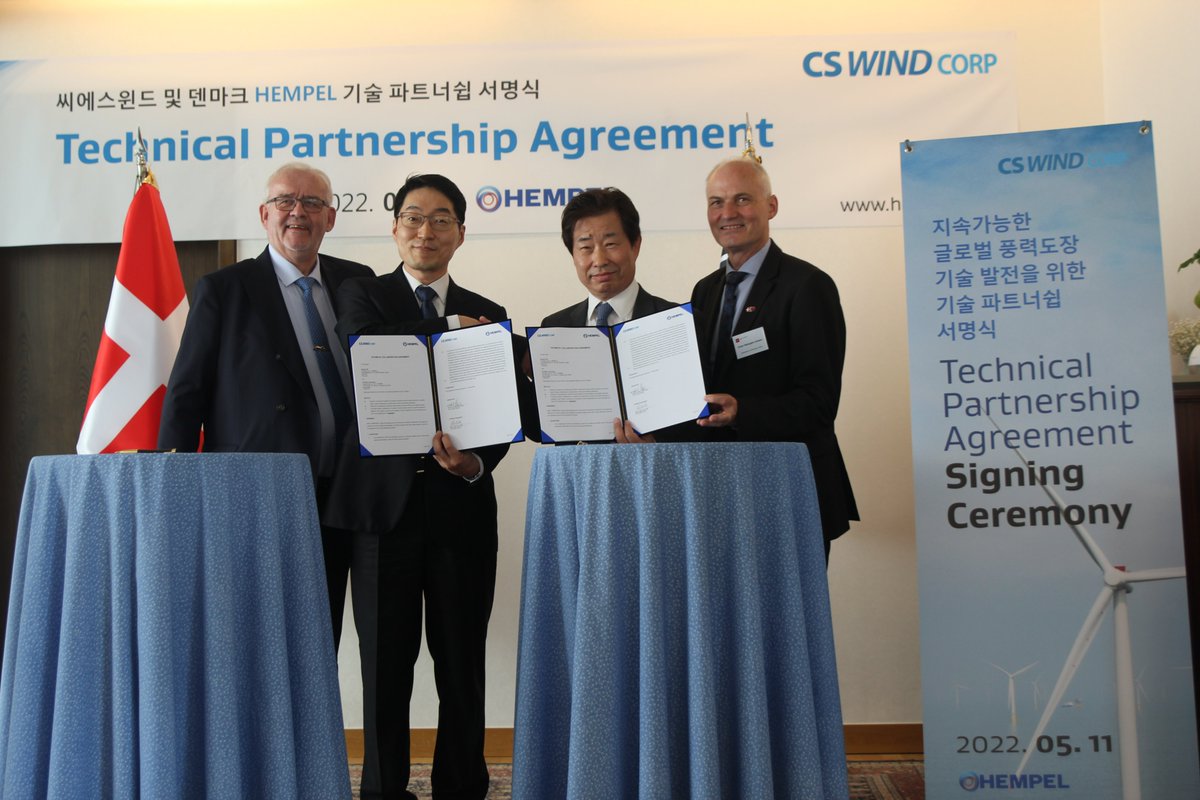 DKAMBinKorea's tweet photo. Big day for the Danish wind industry in #Korea. Witnessed the signing of an #MoU between #Hempel and Korean wind powerhouse #CSWind at my residence yesterday. The embassy's @thetradecouncil is always happy to assist in creating new and valuable partnerships! 💪 #GreenDenmark https://t.co/PehdvtQgfd