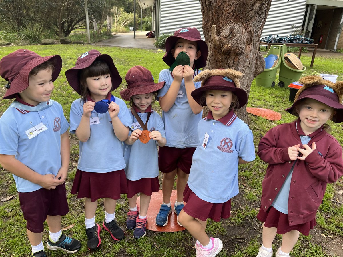 Kindergarten loved their excursion to the Field of Mars focusing on the needs of living things. Students and their teddies participated in a number of activities including an earth walk, habitat games, story time and an amazing picnic in the bush.