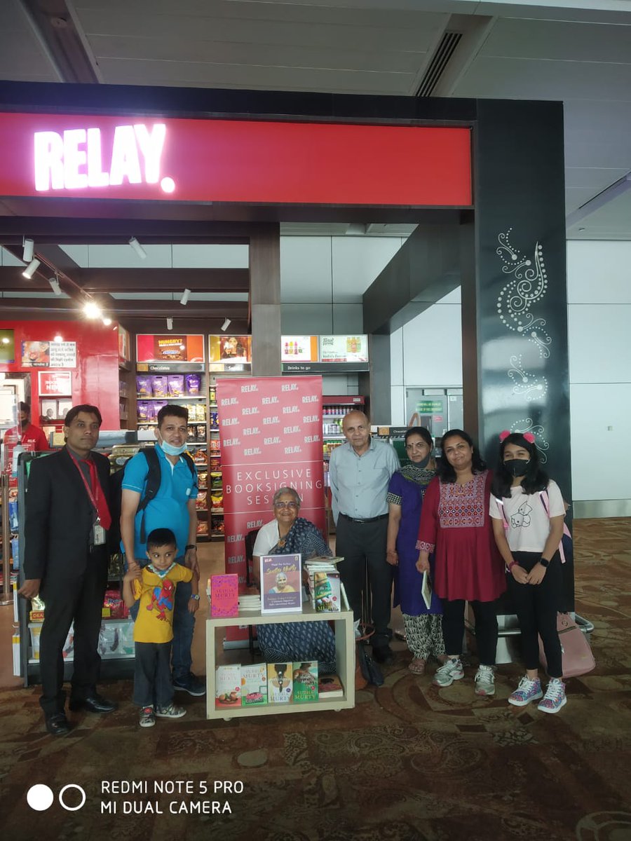 RelayIndia's tweet photo. #RelayAuthorSigning by #sudhamurty successfully at Relay India - Travel Retail Services pvt ltd. @DelhiAirport .Grab your copy now
@PenguinIndia
#Relayindia #authorsigning #authorsofindia https://t.co/9UdoxRvESd