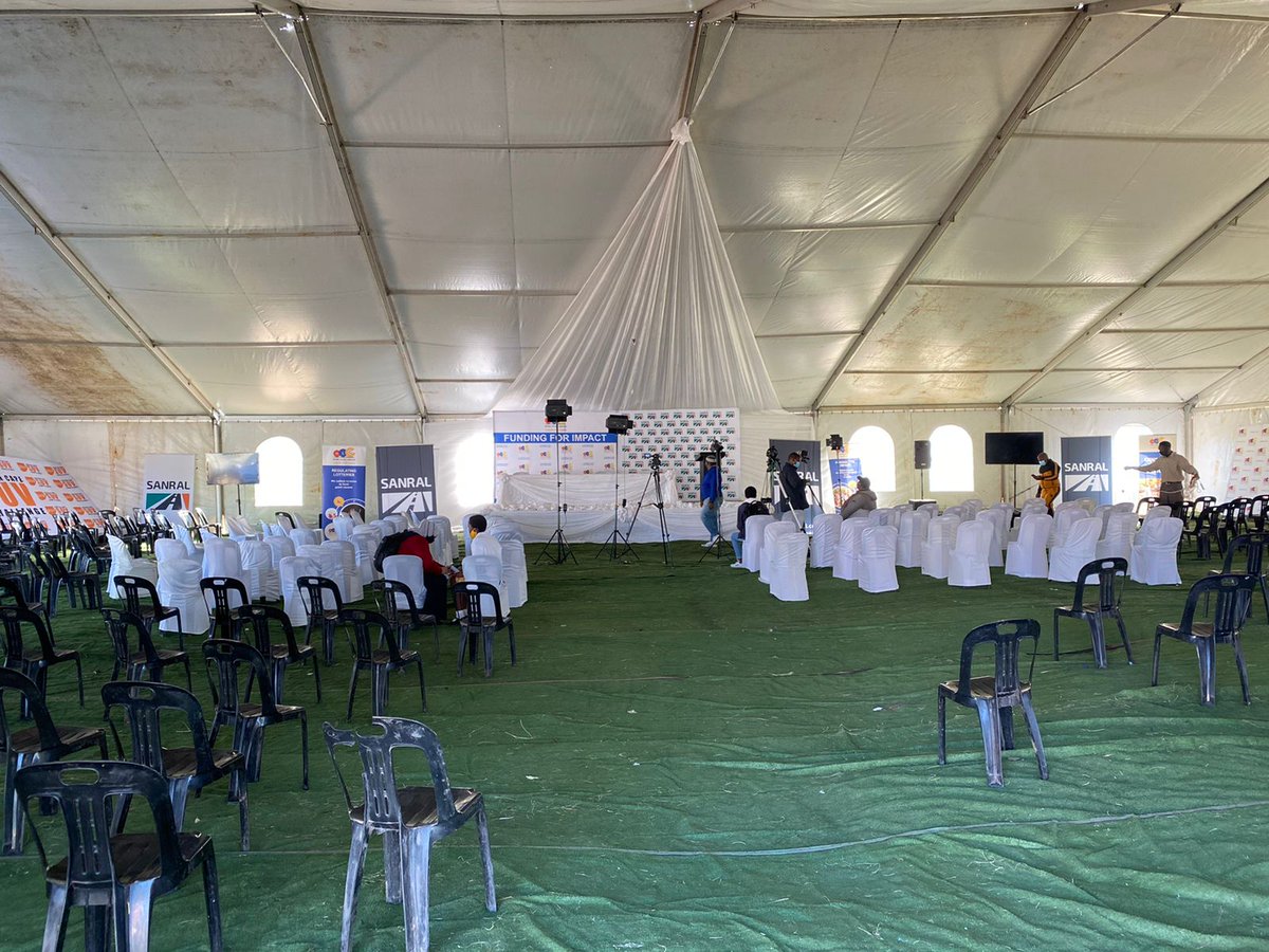 Modise__ZA's tweet photo. Such #NationalCareerExpo2022 will help learners make informed decisions on what to study for. https://t.co/RemWohCnl4