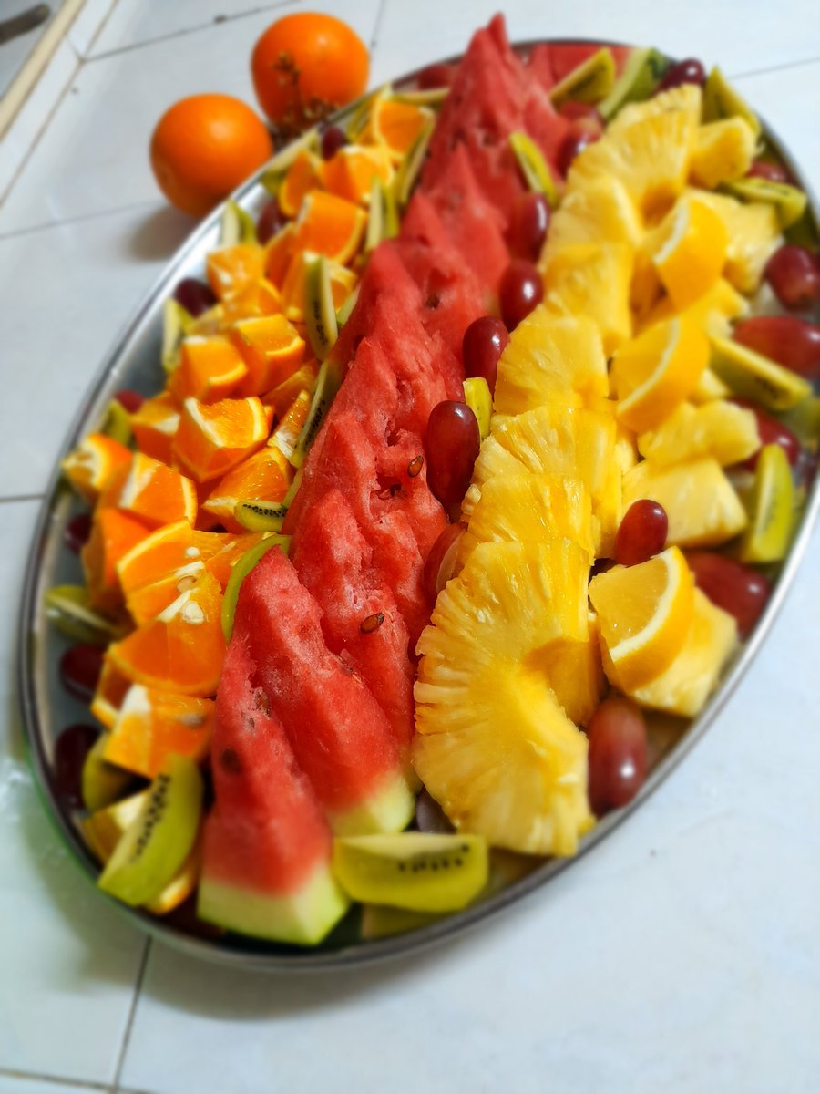 CookwithA's tweet photo. Have a fruitfull day ya'll🤗#prepaircookservewithlove #assortedfruitie #cookwithachieapiyo https://t.co/xBpNp4bxdt